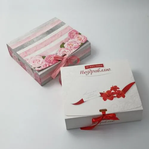 Коробка складная "Поздравляю" 20*18*5см/3222434/ 40